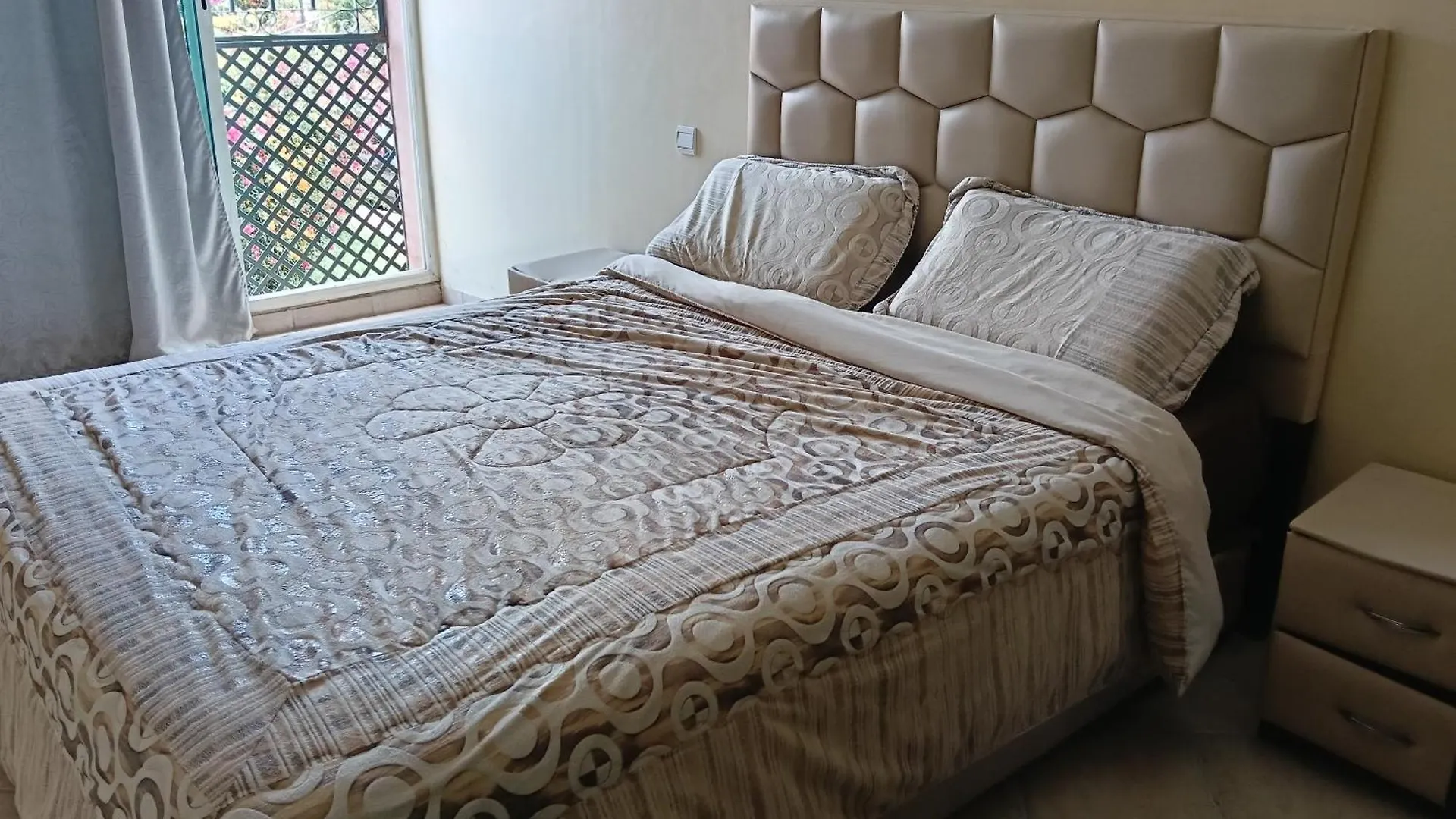 Apartamento Au Centre,Charmant Appartement Dans Un Quartier Chic Et Calme, Tres Bon Emplacement Marraquexe Marrocos